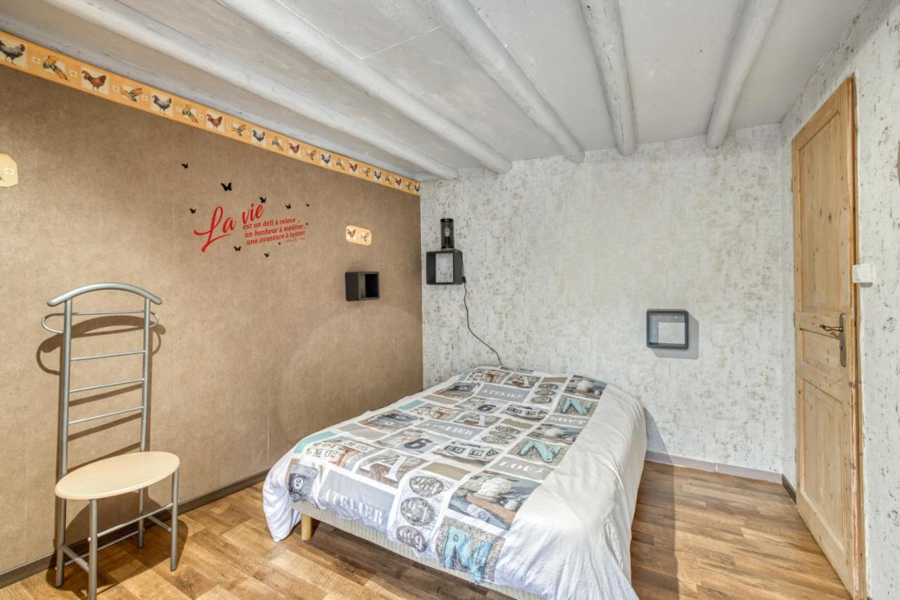 Maison Charmante A Valprivas Avec Jardin Prive. Eksteriør bilde