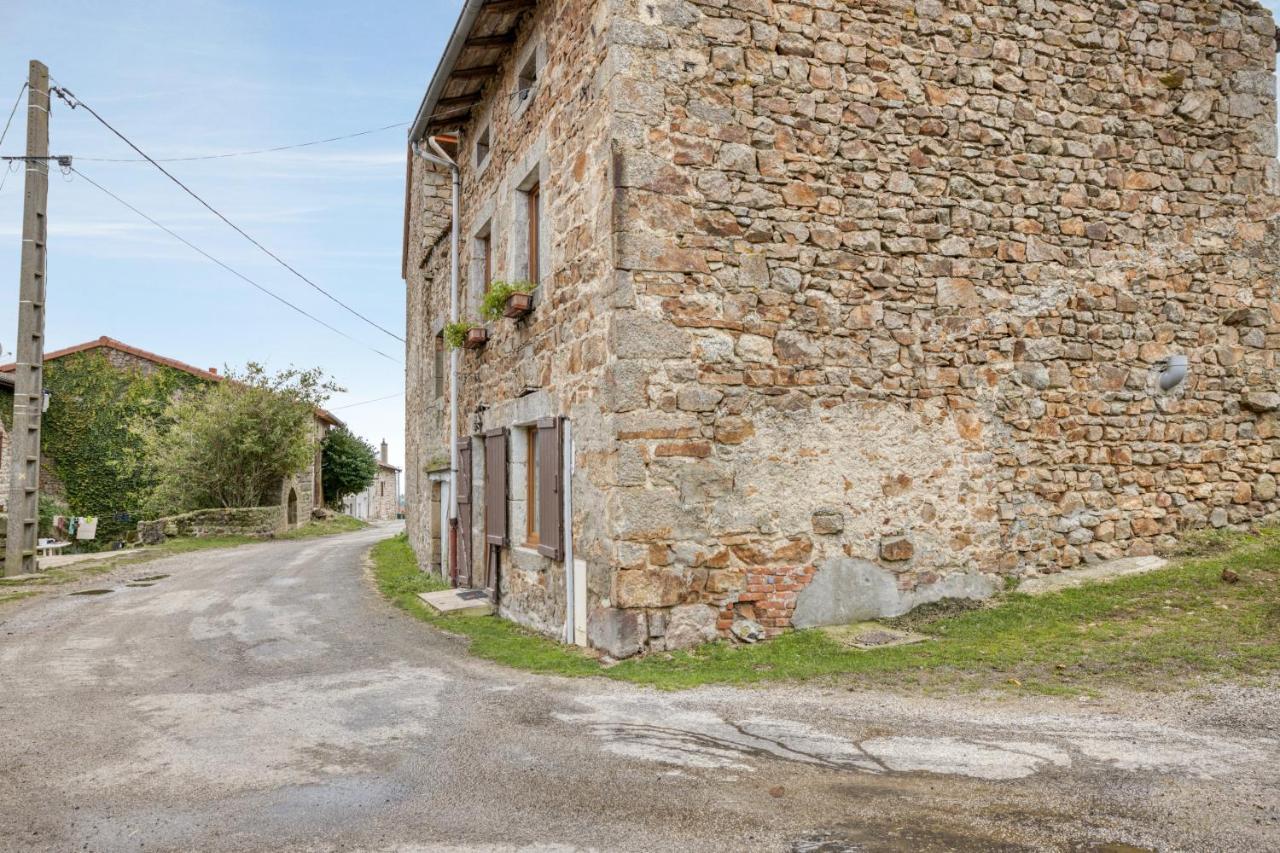 Maison Charmante A Valprivas Avec Jardin Prive. Eksteriør bilde