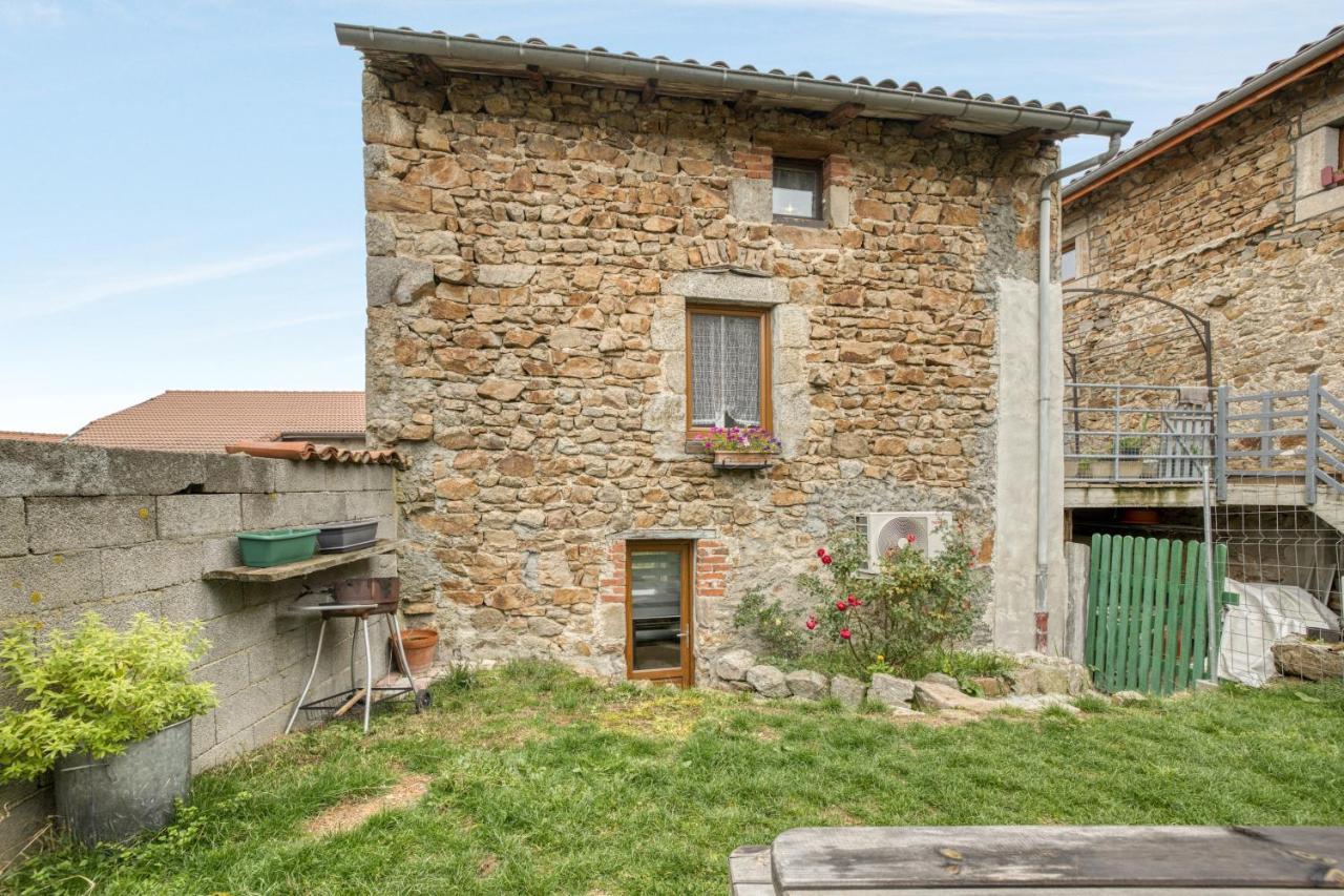 Maison Charmante A Valprivas Avec Jardin Prive. Eksteriør bilde
